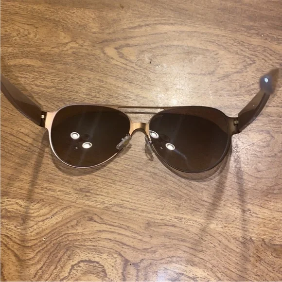 Tory Burch Sunglasses - Picture 4 of 7